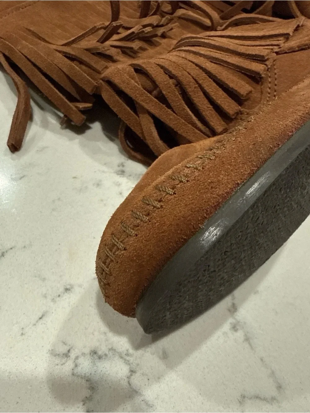 Minnetonka Brown Suede Fringe  Boots